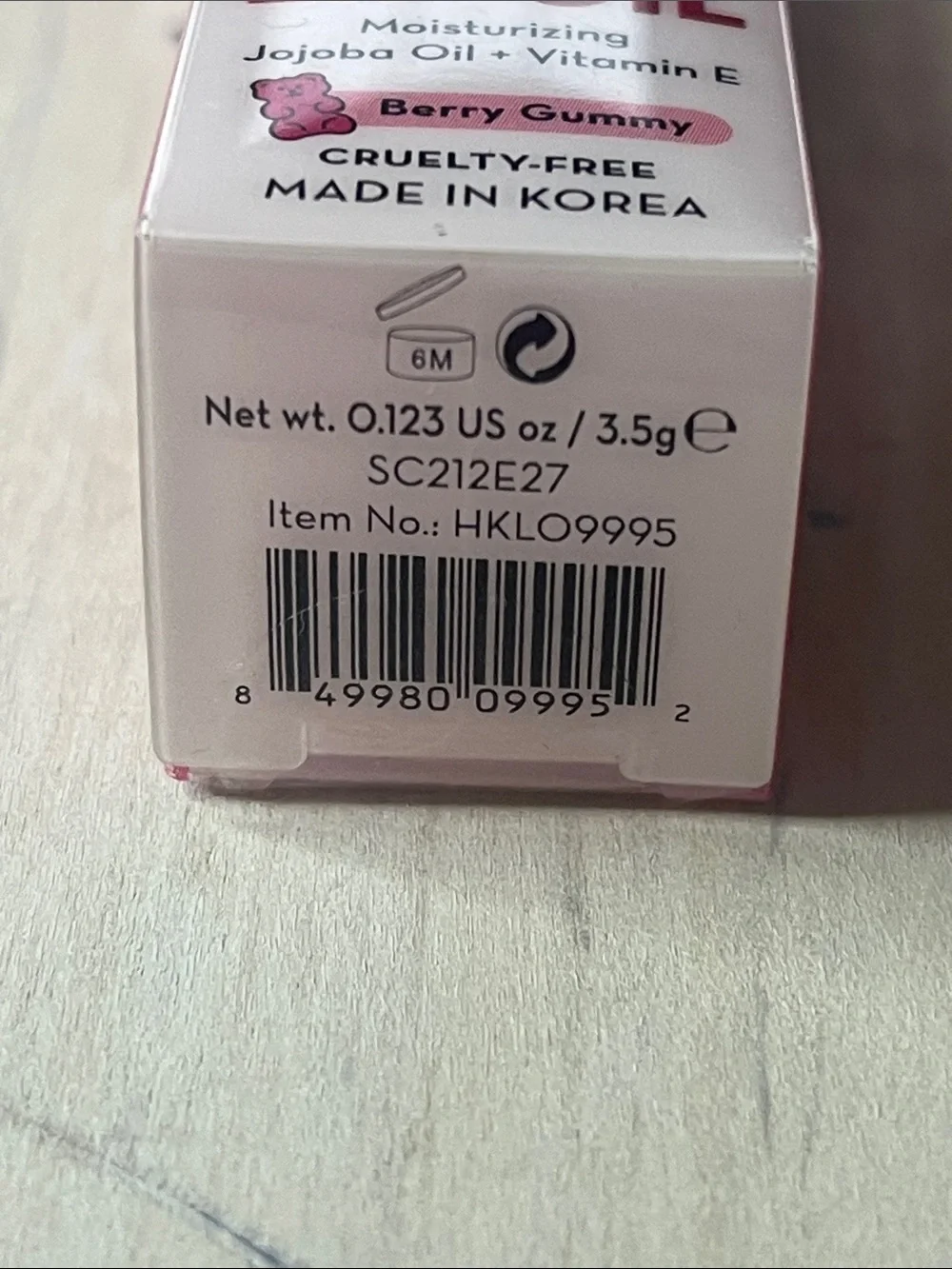 The Crème Shop x Hello Kitty Kawaii Kiss Lip Oil - Berry gummy